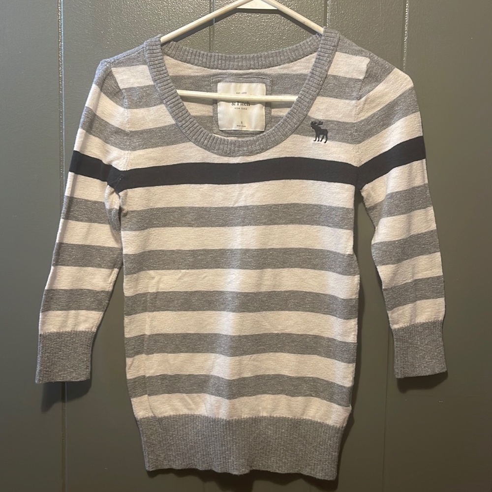Abercrombie and Fitch sweater, size medium